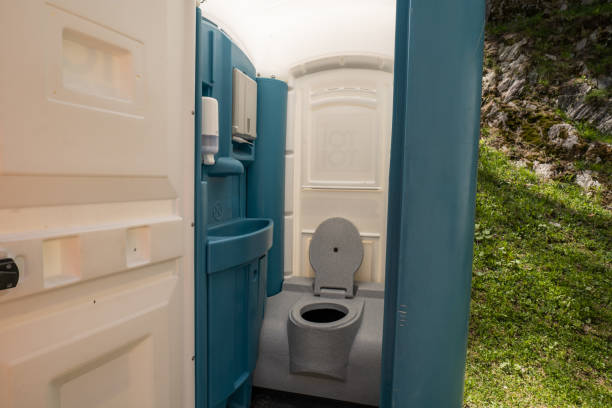 Best Restroom trailer rental cost  in San Rafael, NM